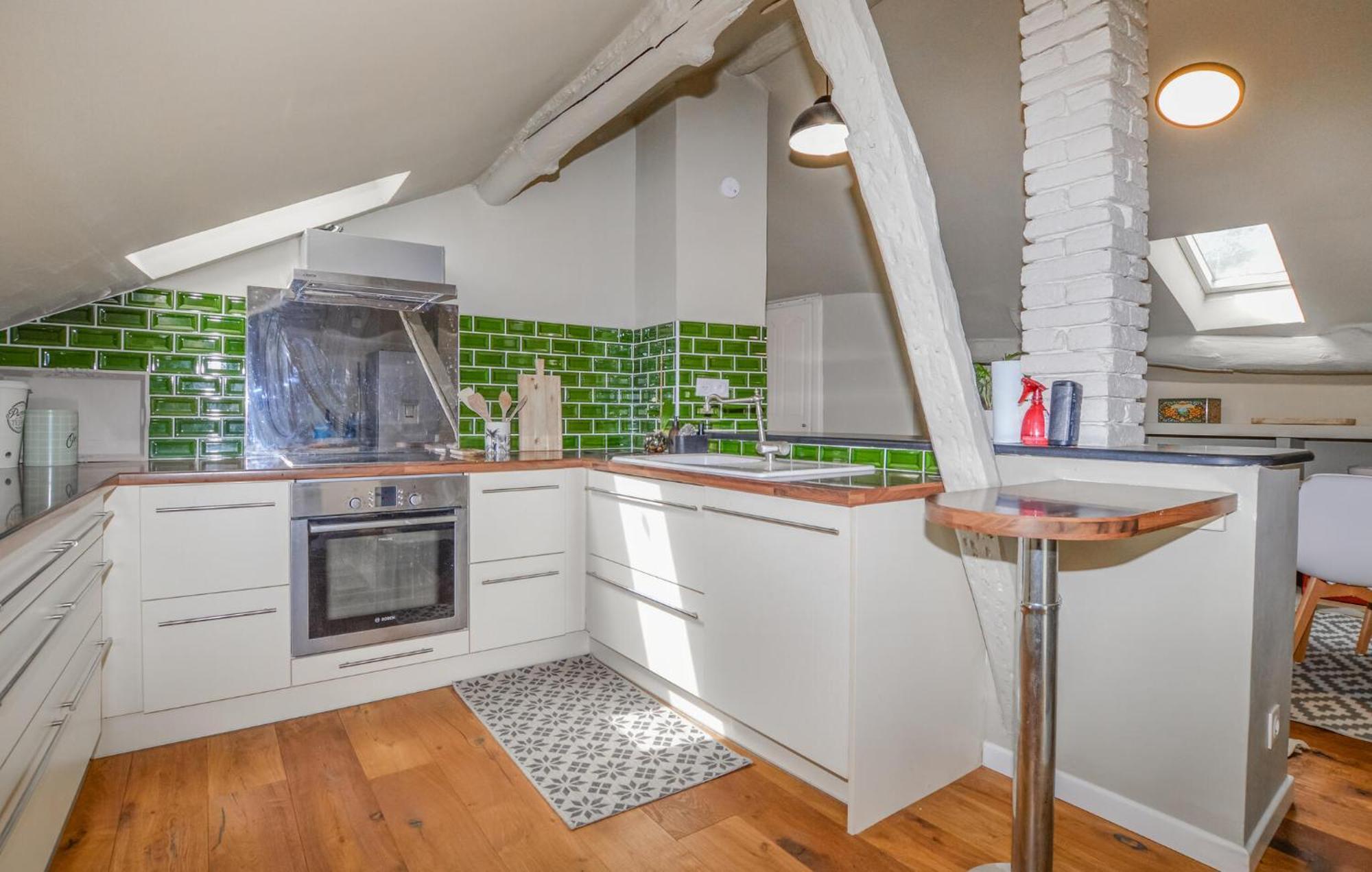 Gorgeous In With Kitchen